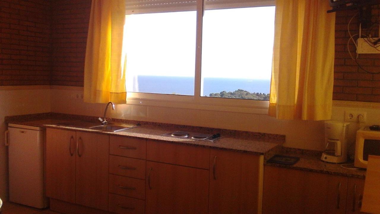 Apartamentos Famara Lloret de Mar Exterior photo