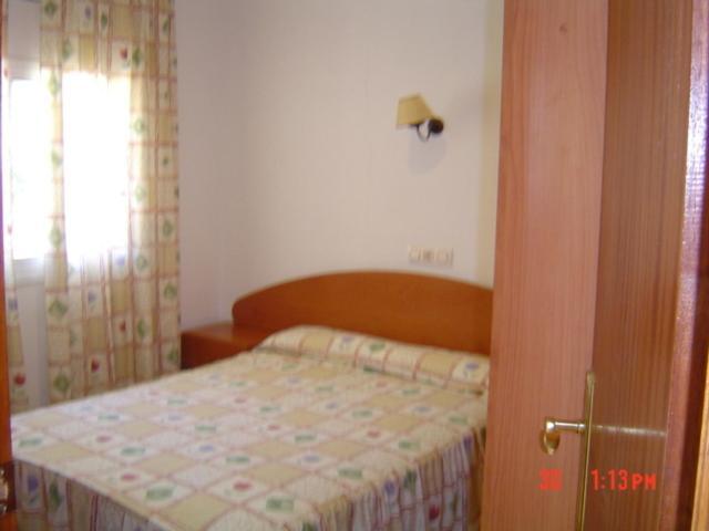 Apartamentos Famara Lloret de Mar Room photo
